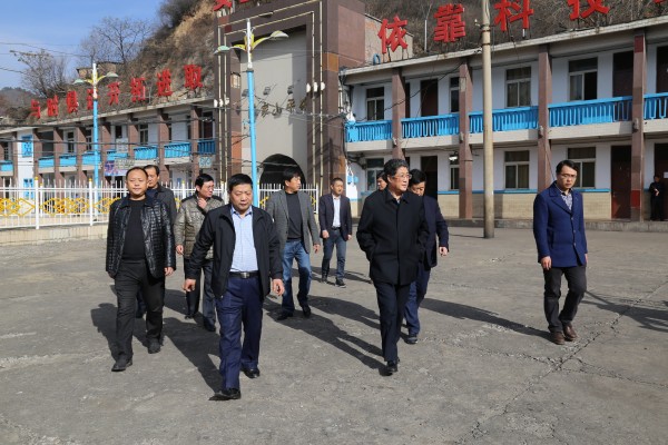 公司党委书记郭宝辉深入陈家山矿调研指导工作-铜川矿