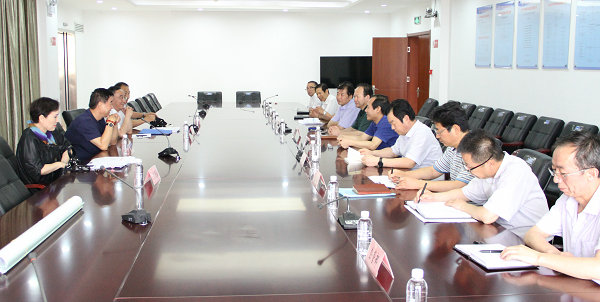 省煤炭运销协会会长张福来到公司调研