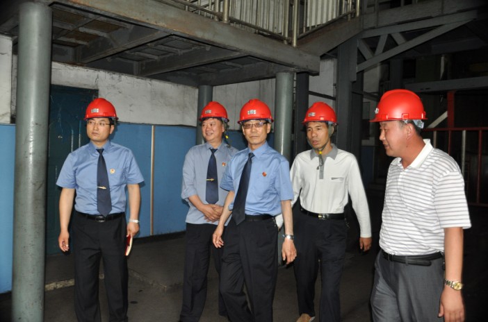 铜川市检察院深入玉华煤矿巡访检查安全工作