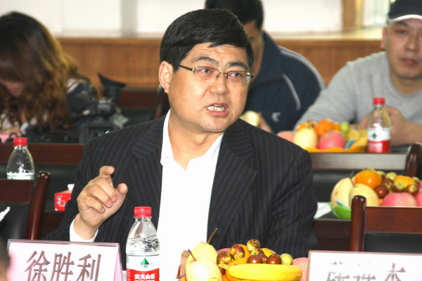 陕西省人口计生委政法处处长徐胜利同志听取汇报