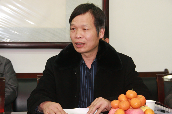 下石节矿安监处处长张绪洲在会上讲话