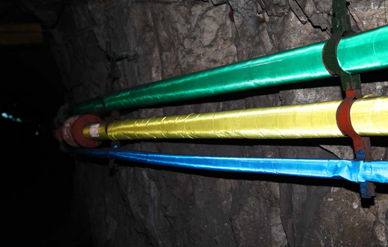 摄影:王石凹煤矿井下点线面-铜川矿务局