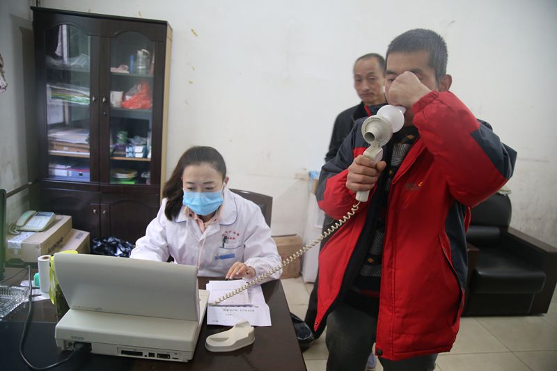 照金项目部开展职工职业病健康体检暖人心-